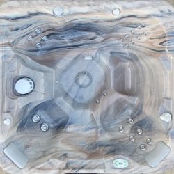 2018 South Sea Spas/ Hot tub for Sale