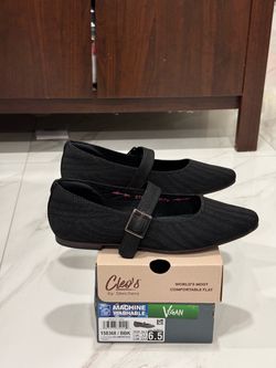 New Skechers Cleo's Mary Jane Flats Black - Size 6.5