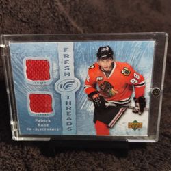 RC Patrick Kane Upper Deck Rookie Plus 2 Pieces Of Jersey