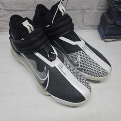 Men's Nike Force Zoom Trout 7 Black/White Baseball Cleats Men's Size 12
