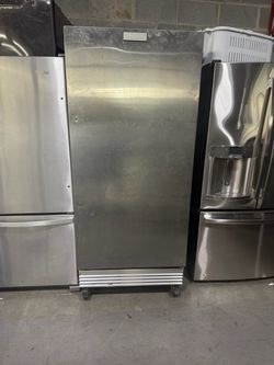 Frigidaire Commercial Stainless Steel Reach-In Refrigerator