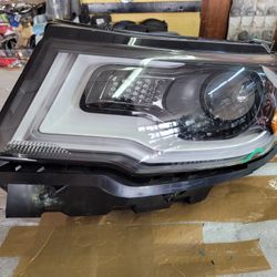 2017 - 21 JEEP COMPASS LEFT HEADLIGHT