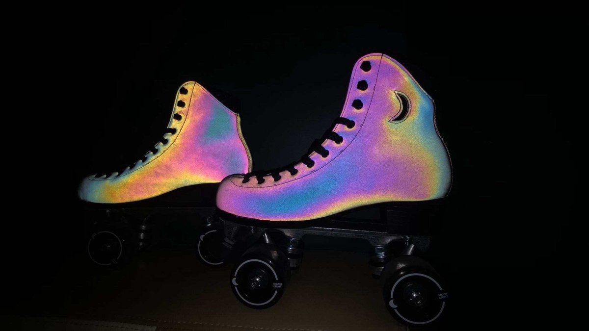 Moonlight Safety Dance *discontinued* Roller Skate size 4
