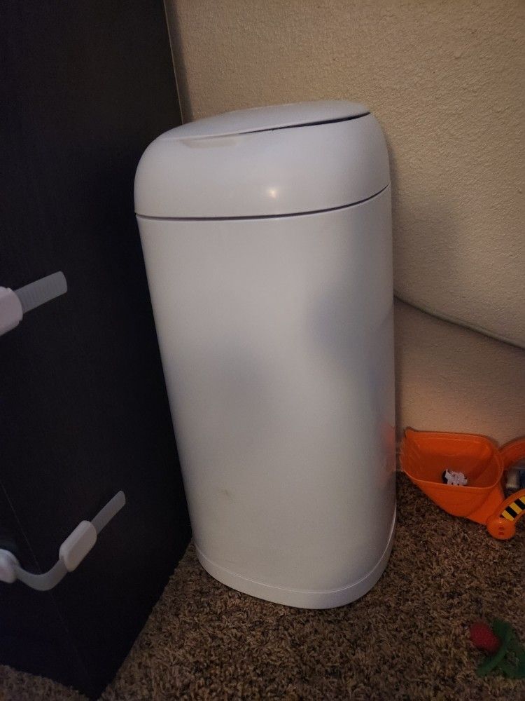 Diaper Genie