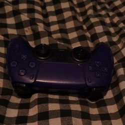 Purple PS5 Controller 