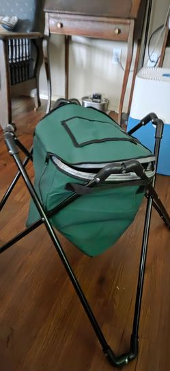 Big foot cooler with bag and stand