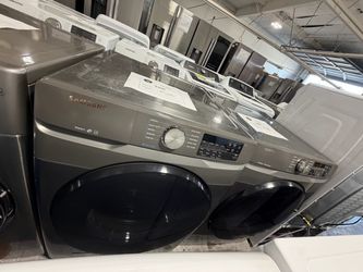 Samsung Front Load Washer with Steam