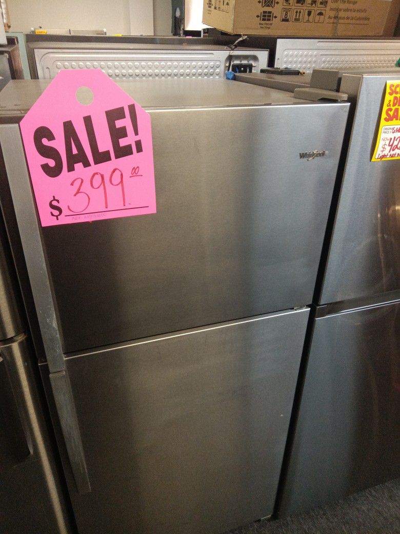 Whirlpool Refrigerator  Excellent Condition For Only $399🤯💥 Warranty 