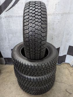 195/60r14 "Near Brand New" Firestone Winter Fire studded snow tires