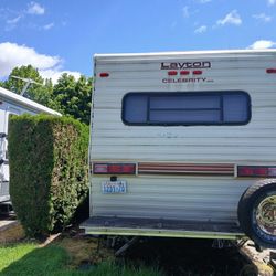 1989 Skyline 34 ft. long
