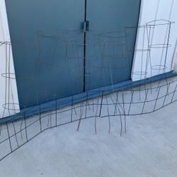 Nine 3’ Tomato Cages & 14’ Long 1’ High Fence