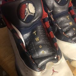 AIR JORDAN TWO 3 Sneakers. Size 6Y