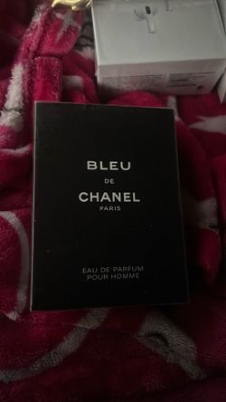 Bleu de Chanel Paris