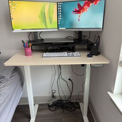Claiks Electric Standing Desk With 2 Monitors