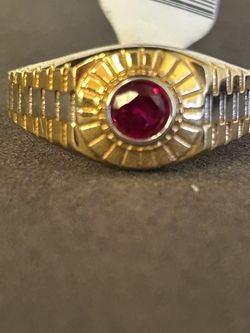 10k gold ring with ruby stone