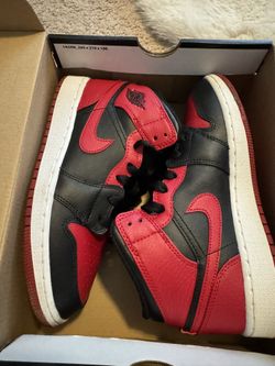 Youth AIR JORDAN SIZE 4