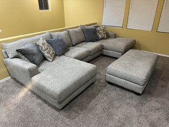 4 Piece Sectional Couch