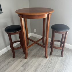 Bar Table and stools