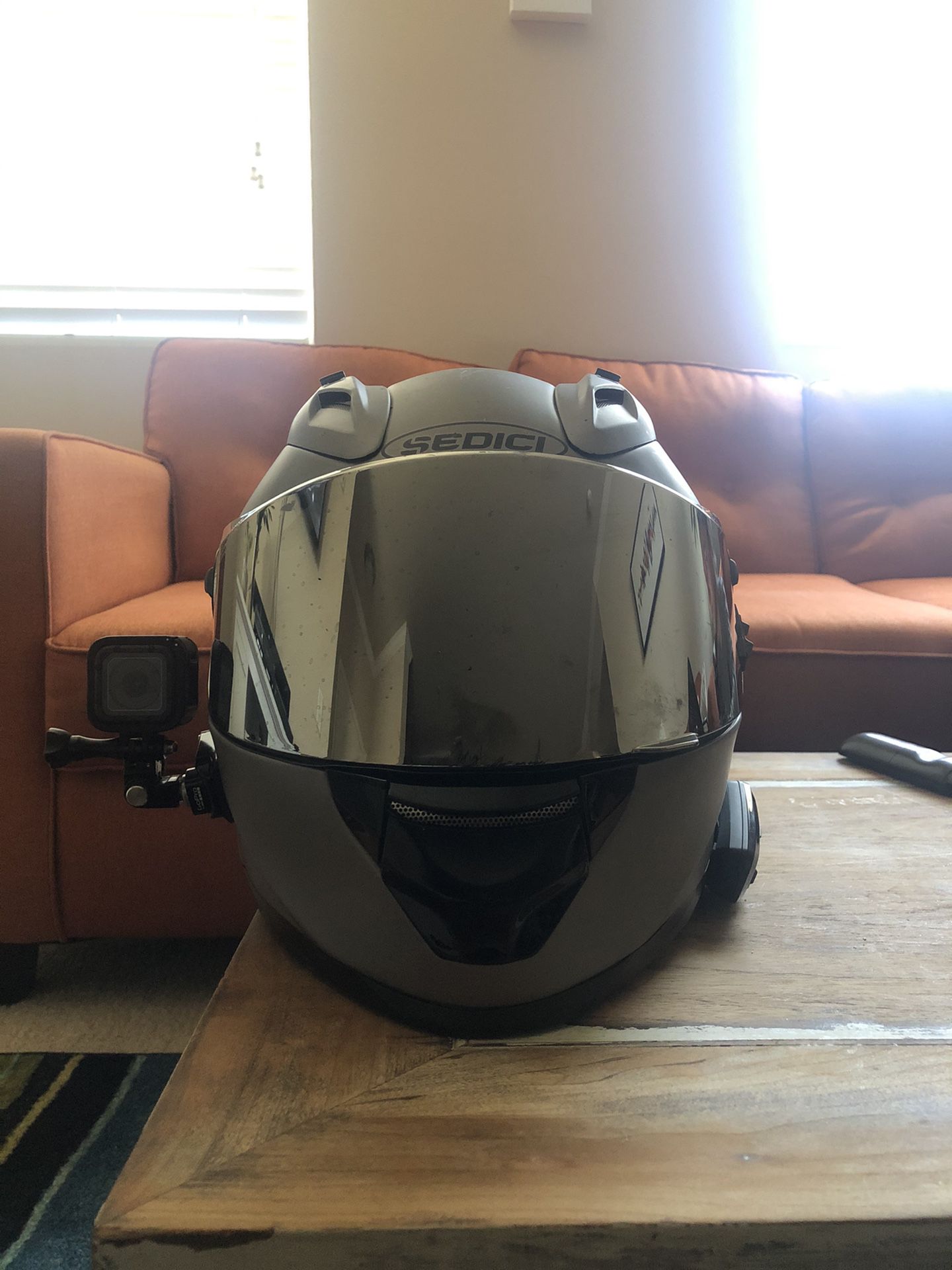 Small Sedici strada motorcycle helmet/Cardo freecom 4+ Bluetooth