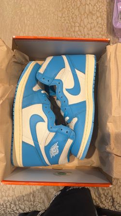 Jordan 1 UNC reimagined size 11 DS