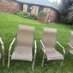4 Nice Chairs 
