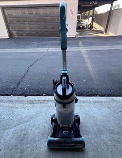BISSELL CleanView Rewind Upright Vacuum,