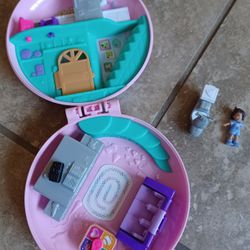 Polly Pocket Playset
