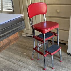 Step Stool Chair.      COSCO