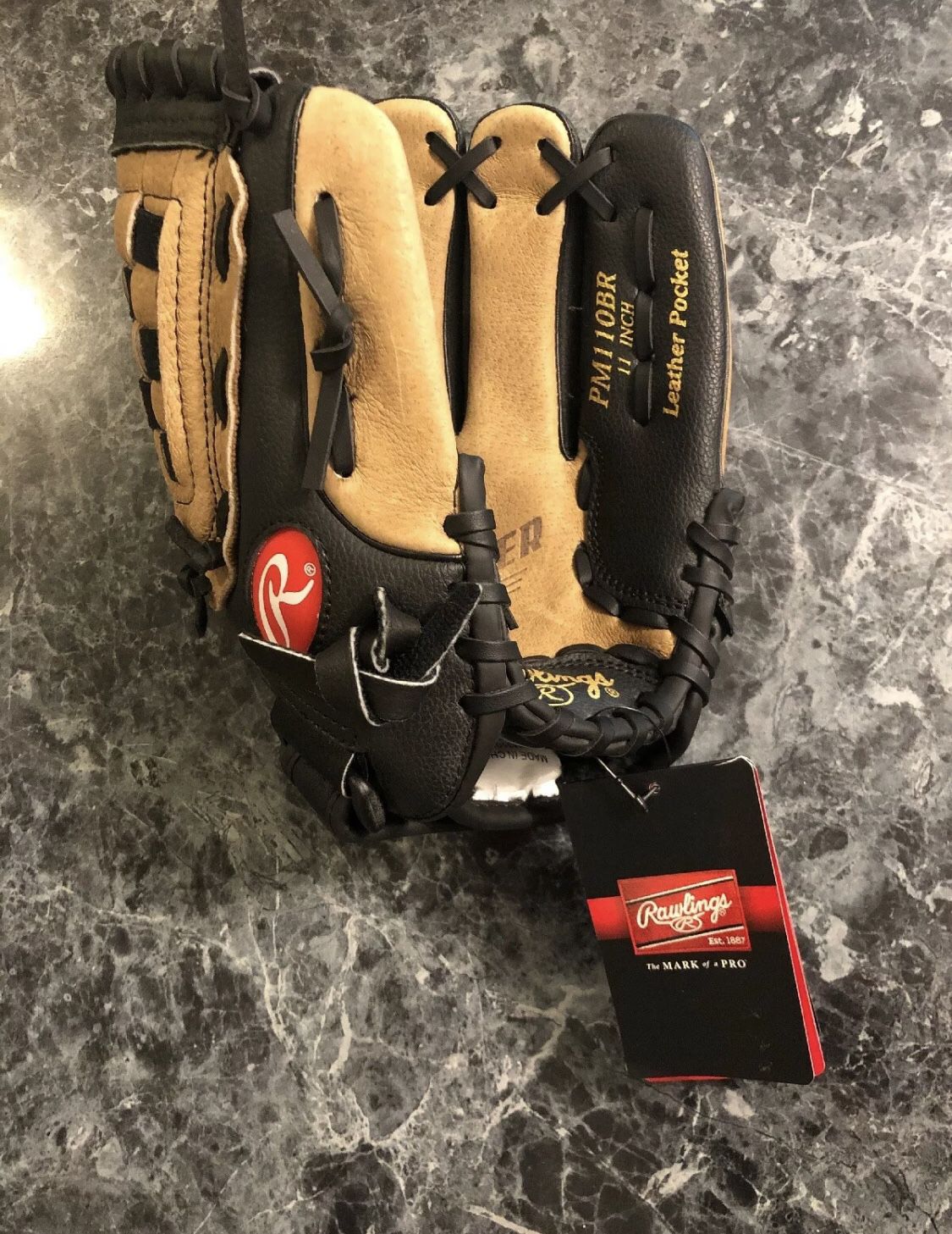 Rawlings Play maker youth baseball glove - right handed new with tags,