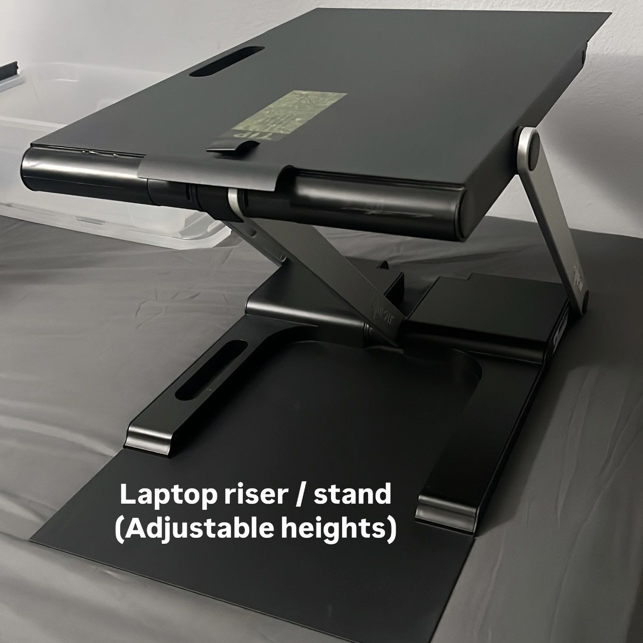 Laptop Riser Stand