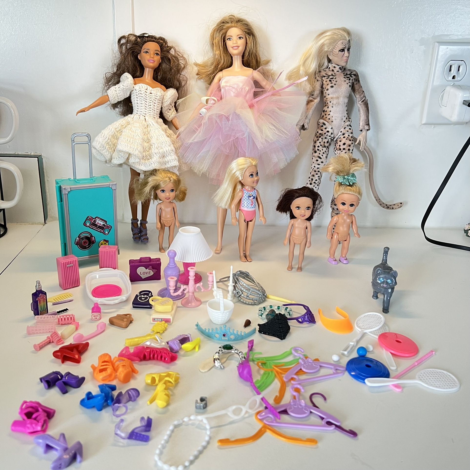 Barbie. ! Lot of Toys !