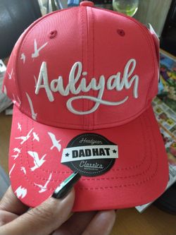 Aaliyah dad hat
