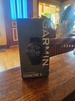 Garmin VivoActive 6 Smartwatch