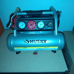 Husky Silent 135 Psi Air Compressor