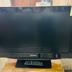 Panasonic TV With Remote Control! 
