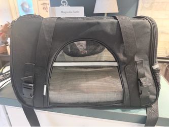 Cat / Small dog carrier