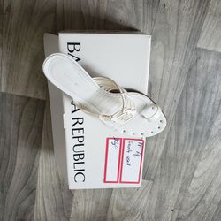 Banana  Republic Slippers 