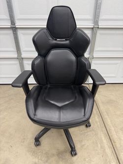 Desk chair