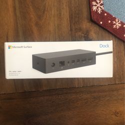 (Brand New) Microsoft Surface Pro Dock