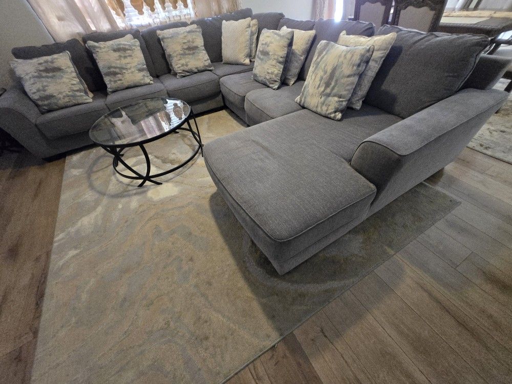 Sectional Sofa Castano 5-piece
