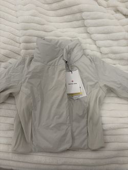 Lululemon Sleek City Jacket