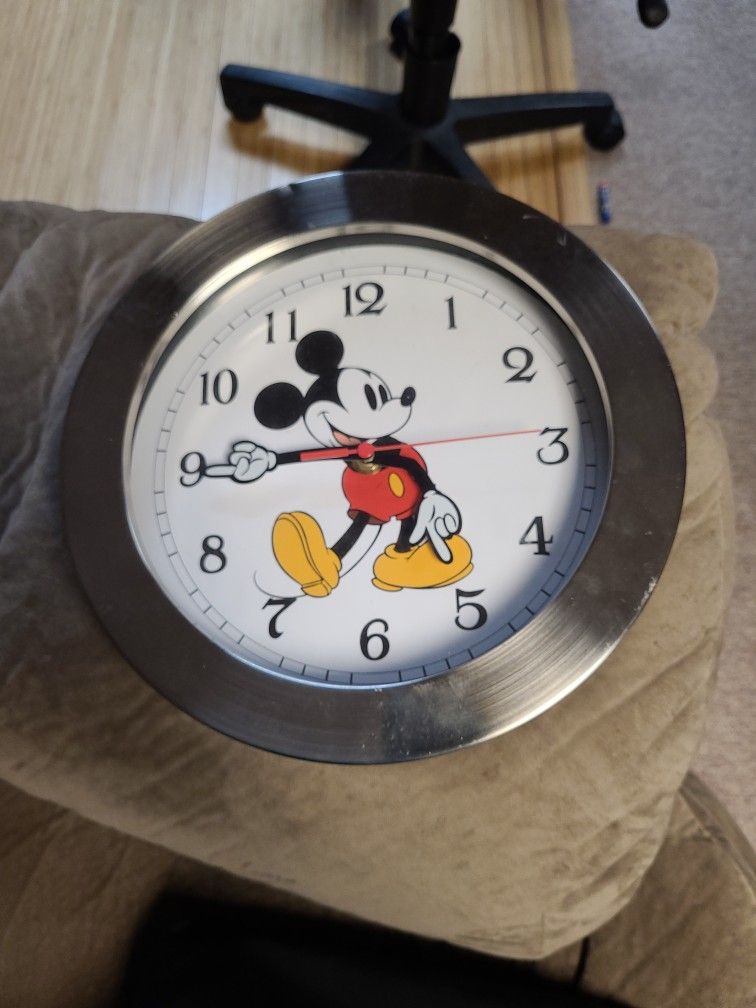 Disney Clock 