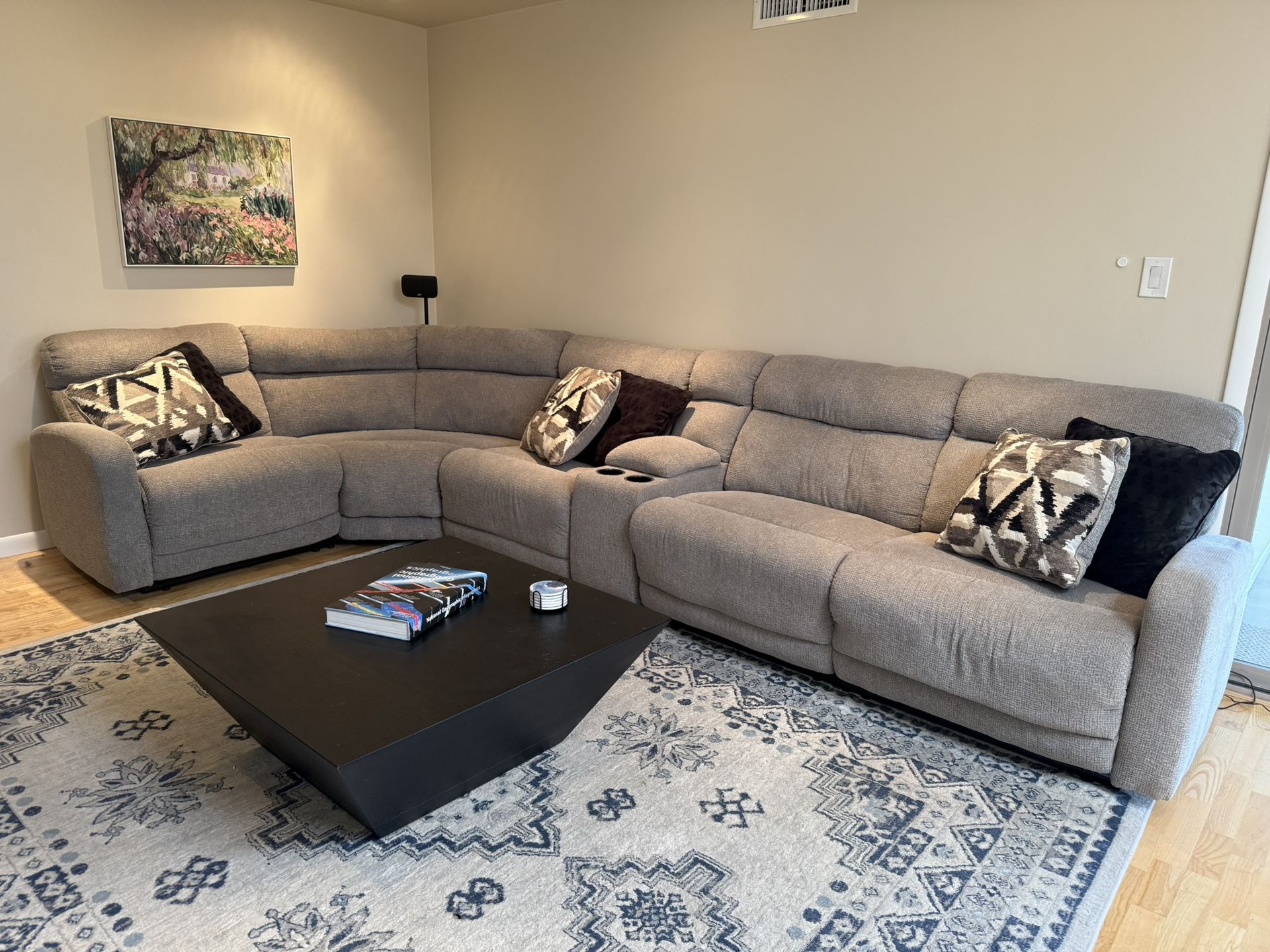Power Reclining Sectional