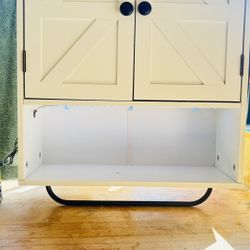 New Bathroom Cabinet 