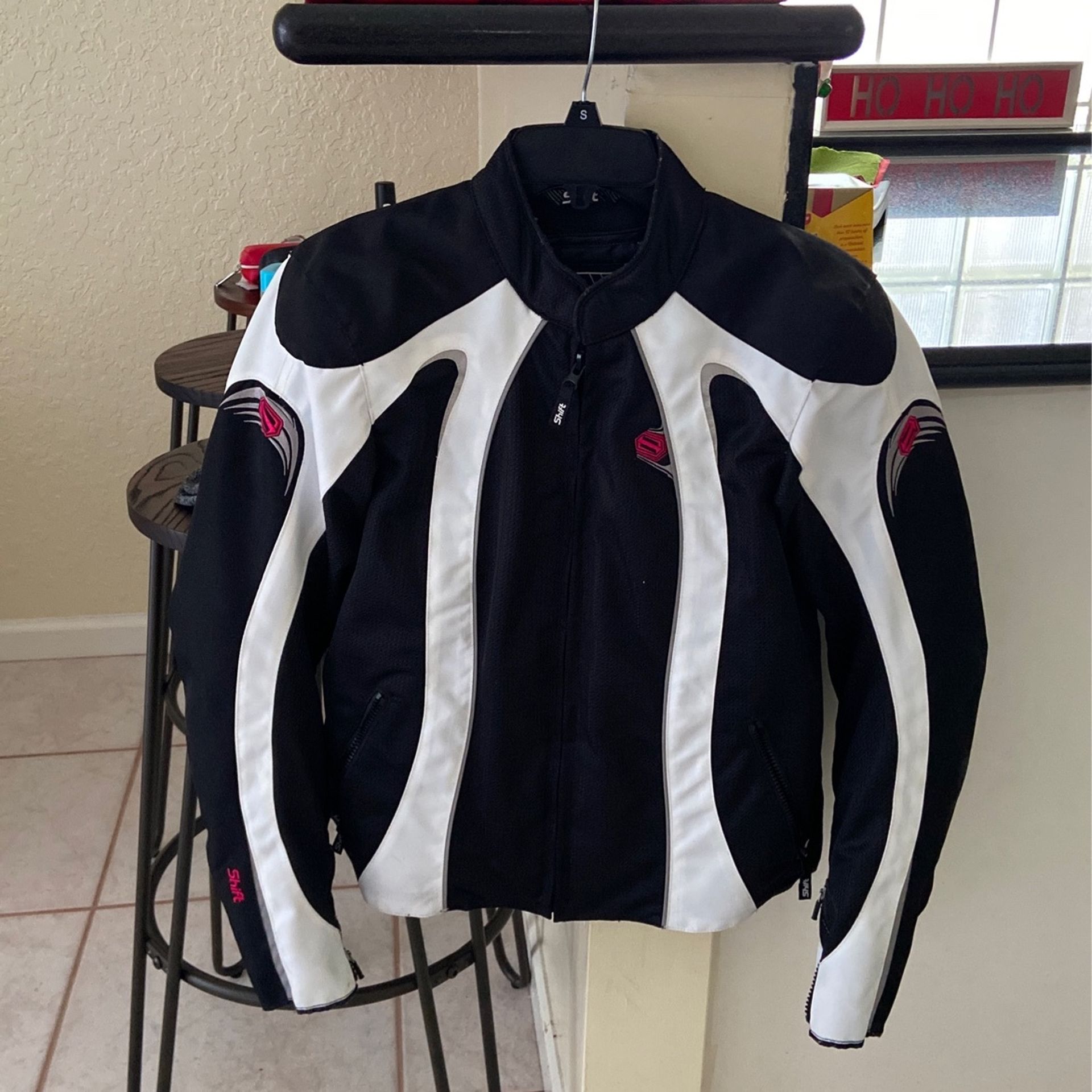 woman’s Motorcycle Jacket