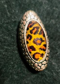 Silver Tone Leopard Print Oval Statement Ring