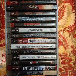PS3 Games Lot And 5 PS3 Wireless Controllers