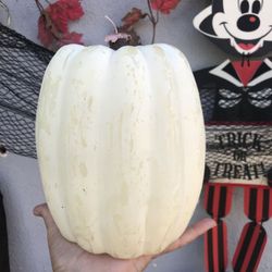 White Pumpkin 🎃 Candle large