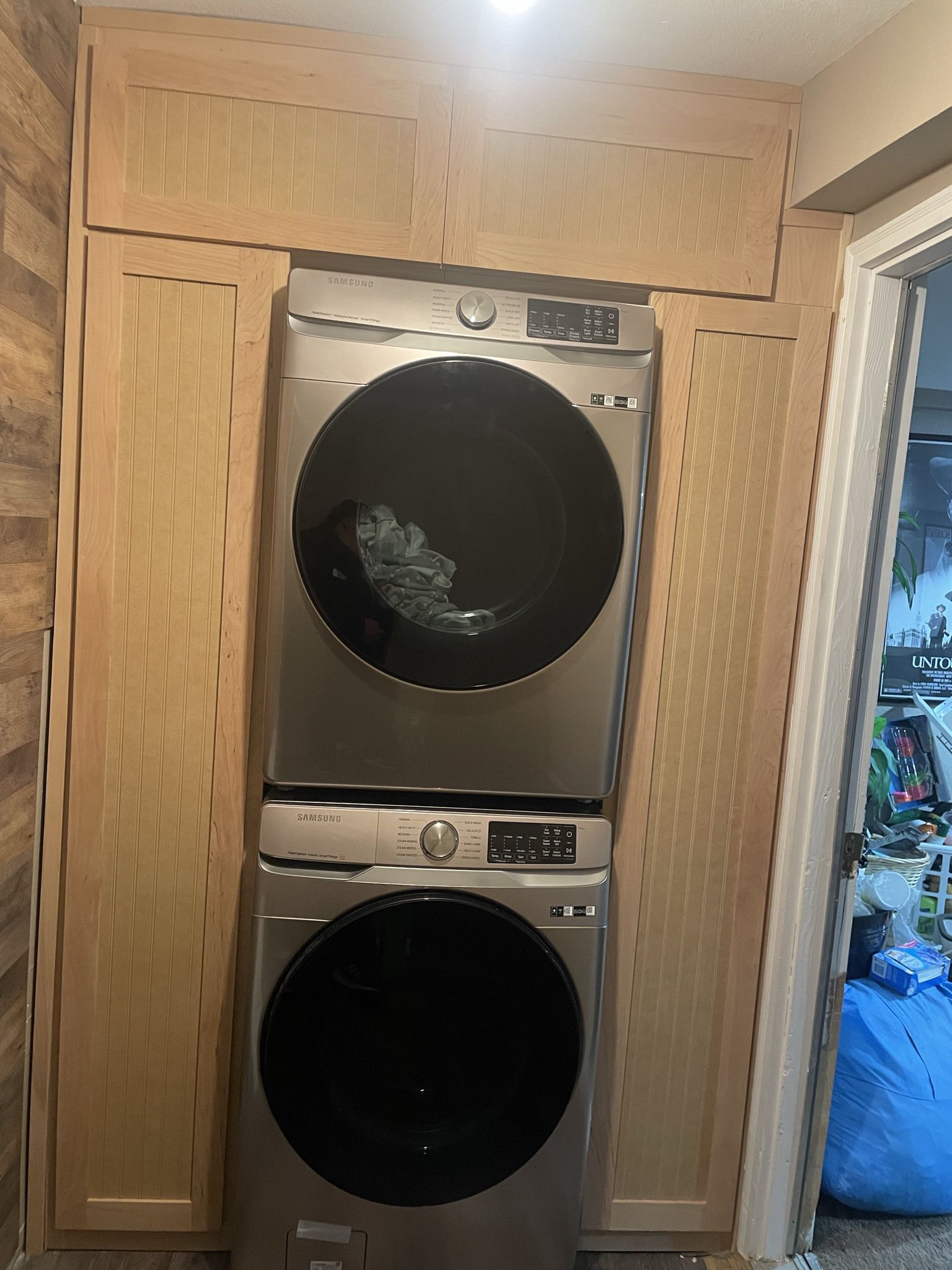 Custom Cabinets laundry