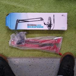 Desk Microphone Holder